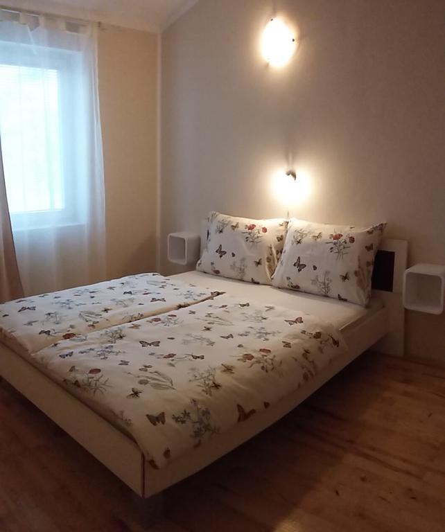 Apartment Anita Fažana エクステリア 写真